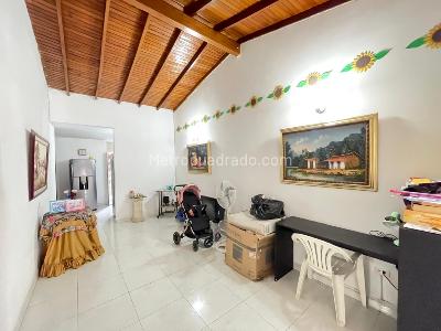 Casa de 3 alcobas en venta en Prados Del Este, Cúcuta, 110 m² · foto 5 de 16