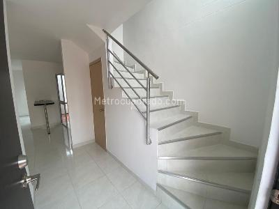 Casa de 3 alcobas en venta en Los Patios, Cúcuta, 78 m² · foto 3 de 10
