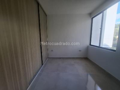Apartamento en venta en Prados Del Este, Cúcuta · foto 11 de 11