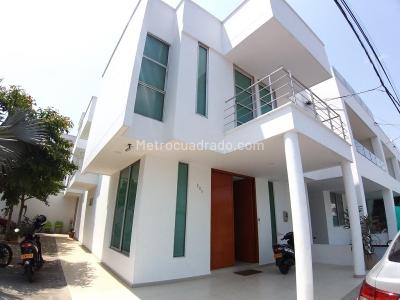 Casa en venta en Av, Cúcuta · foto 2 de 18