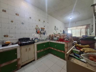 Casa de 5 alcobas en venta en El Llano, Cúcuta, 258 m² · foto 6 de 15