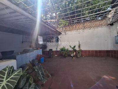 Casa de 5 alcobas en venta en Pescadero, Cúcuta, 218 m² · foto 11 de 11