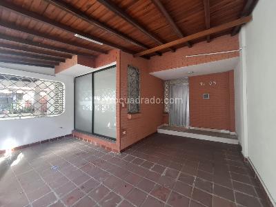 Casa de 3 alcobas en venta en La Capillana, Cúcuta, 95 m² · foto 2 de 18