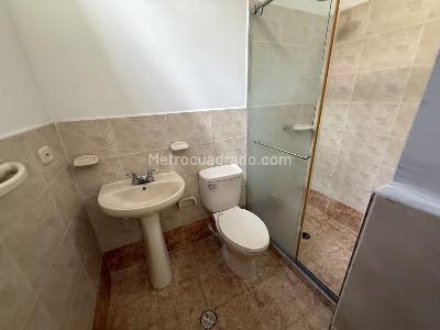 Casa de 3 alcobas en venta en Prados Del Este, Cúcuta, 111 m² · foto 4 de 14