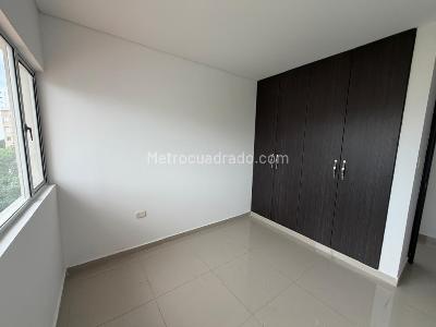 Apartamento de 3 alcobas en venta en La Floresta, Cúcuta, 76 m² · foto 6 de 11