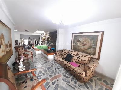 Casa en venta en Caobos, Cúcuta · foto 2 de 18