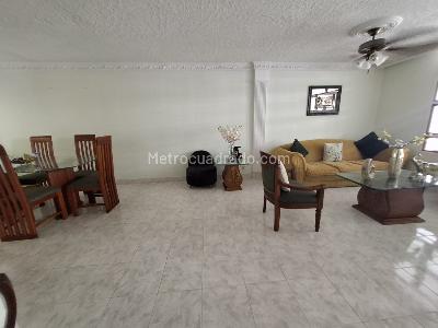 Casa de 4 alcobas en venta en Av, Cúcuta, 102 m² · foto 3 de 20