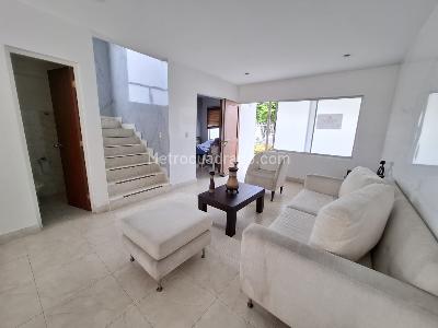 Casa de 4 alcobas en venta en Av, Cúcuta, 200 m² · foto 2 de 20