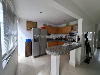 Casa de 4 alcobas en venta en Av, Cúcuta, 200 m² · foto 7 de 20