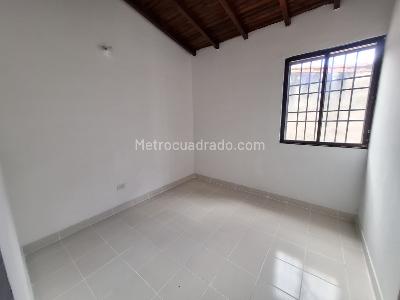 Casa de 4 alcobas en venta en Quinta Oriental, Cúcuta, 108 m² · foto 13 de 20