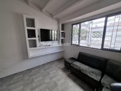 Casa de 3 alcobas en venta en Bocono, Cúcuta, 158 m² · foto 3 de 11