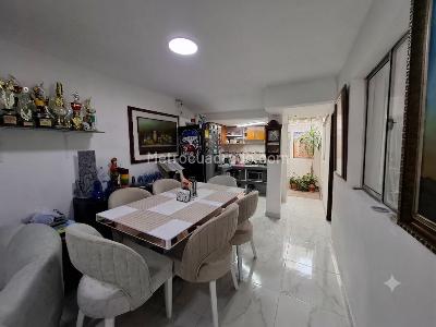 Casa de 3 alcobas en venta en Cañofistolo, Cúcuta, 96 m² · foto 4 de 14