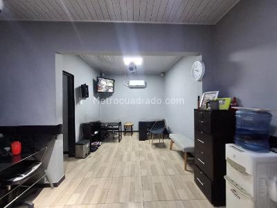 Casa de 5 alcobas en venta en Lleras Restrepo, Cúcuta, 572 m² · foto 5 de 20