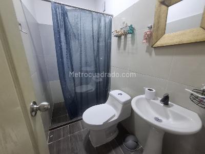 Casa de 5 alcobas en venta en Lleras Restrepo, Cúcuta, 572 m² · foto 15 de 20