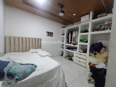 Casa de 5 alcobas en venta en Lleras Restrepo, Cúcuta, 572 m² · foto 16 de 20
