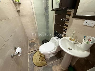 Casa de 3 alcobas en venta en Prados Del Este, Cúcuta, 110 m² · foto 10 de 15