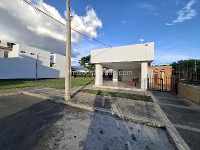 Casa de 3 alcobas en venta en Prados Del Este, Cúcuta, 65 m² · foto 15 de 16