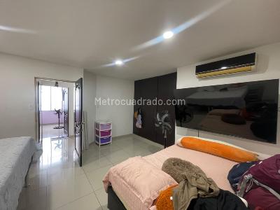 Apartamento de 2 alcobas en venta en Niza, Cúcuta, 98 m² · foto 4 de 9