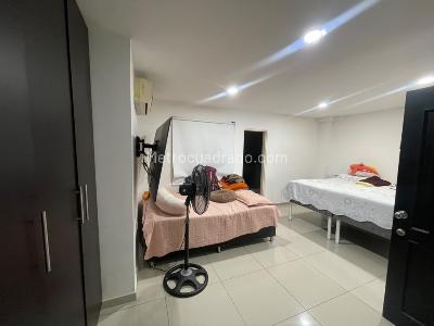Apartamento de 2 alcobas en venta en Niza, Cúcuta, 98 m² · foto 8 de 9