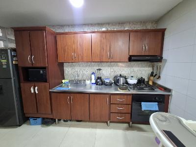 Casa de 4 alcobas en venta en Av, Cúcuta, 78 m² · foto 2 de 9