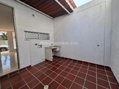 Casa de 3 alcobas en venta en Prados Del Este, Cúcuta, 65 m² · foto 4 de 14