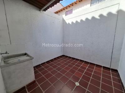 Casa de 3 alcobas en venta en Prados Del Este, Cúcuta, 65 m² · foto 5 de 14