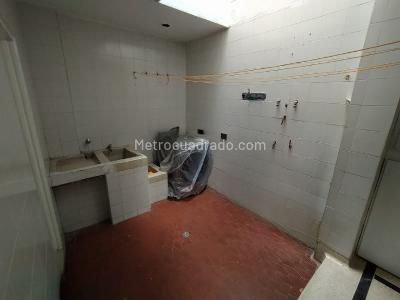 Casa de 3 alcobas en venta en Av, Cúcuta, 237 m² · foto 14 de 18