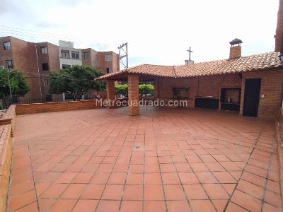 Casa de 3 alcobas en venta en Av, Cúcuta, 237 m² · foto 18 de 18