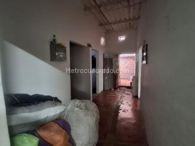 Casa de 3 alcobas en venta en San Martin, Cúcuta, 187 m² · foto 4 de 8