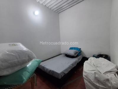 Casa de 3 alcobas en venta en San Martin, Cúcuta, 187 m² · foto 6 de 8