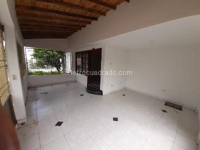 Casa de 3 alcobas en venta en Escobal, Cúcuta, 114 m² · foto 2 de 17