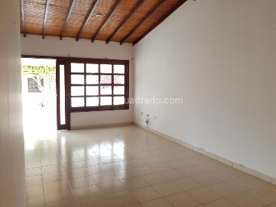 Casa de 3 alcobas en venta en Escobal, Cúcuta, 114 m² · foto 5 de 17