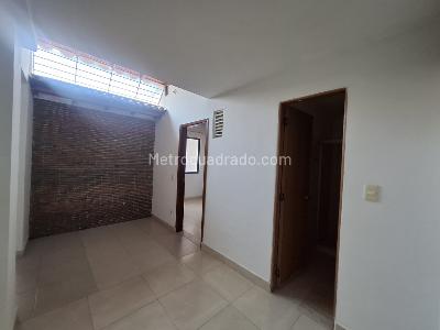 Apartamento de 4 alcobas en venta en Los Acacios, Cúcuta, 200 m² · foto 3 de 18