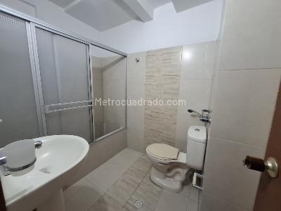 Apartamento de 4 alcobas en venta en Los Acacios, Cúcuta, 200 m² · foto 14 de 18