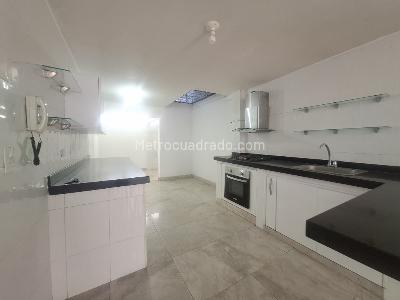 Casa de 3 alcobas en venta en Av, Cúcuta, 74 m² · foto 3 de 19