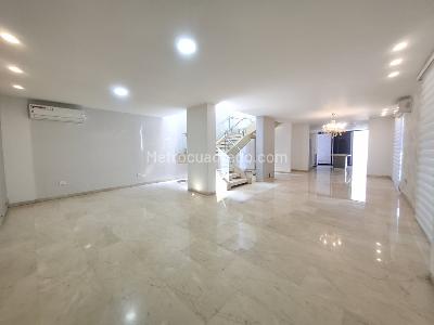 Casa en venta en Av, Cúcuta · foto 2 de 18