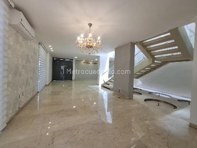 Casa en venta en Av, Cúcuta · foto 3 de 18