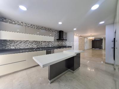 Casa en venta en Av, Cúcuta · foto 5 de 18