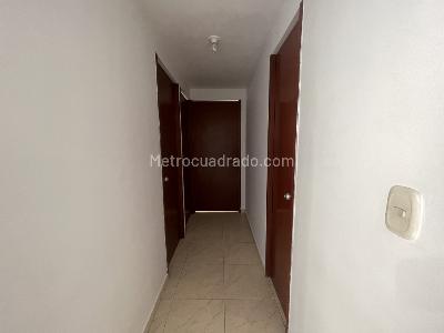 Apartamento en venta en La Insula, Cúcuta · foto 6 de 14