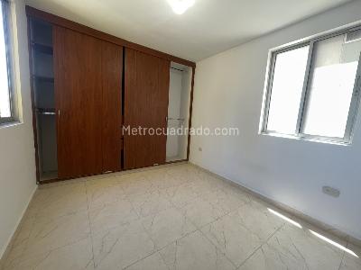 Apartamento en venta en La Insula, Cúcuta · foto 8 de 14