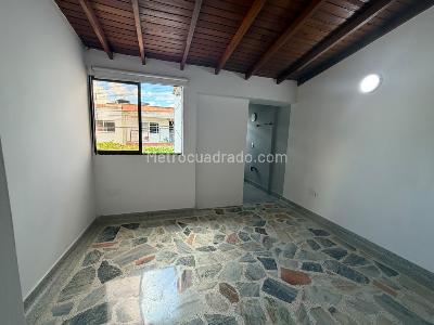 Casa de 3 alcobas en venta en Av, Cúcuta, 66 m² · foto 8 de 14