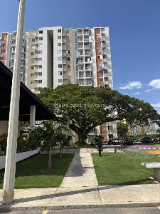 Apartamento en venta en Prados Del Este, Cúcuta · foto 11 de 11