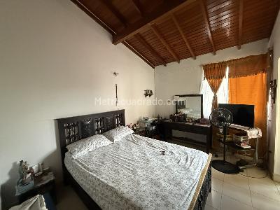 Casa de 3 alcobas en venta en Avenida Libertadores, Cúcuta, 152 m² · foto 6 de 10