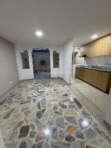 Casa de 3 alcobas en arriendo en Av, Cúcuta, 92 m² · foto 2 de 9