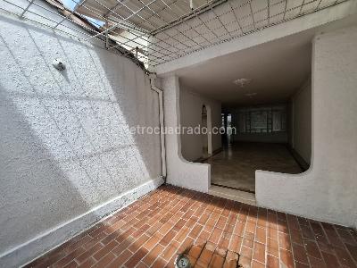 Casa de 4 alcobas en arriendo en Av, Cúcuta, 175 m² · foto 8 de 20