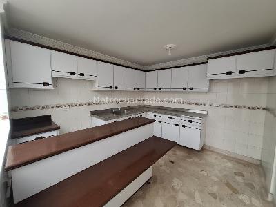 Casa de 4 alcobas en arriendo en Av, Cúcuta, 175 m² · foto 11 de 20