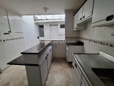 Casa de 4 alcobas en arriendo en Av, Cúcuta, 175 m² · foto 12 de 20