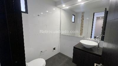 Casa de 4 alcobas en venta en Entrerios, Bogotá, 200 m² · foto 5 de 20