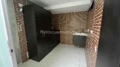 Casa de 4 alcobas en venta en Entrerios, Bogotá, 200 m² · foto 9 de 20