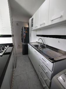 Apartaestudio en venta en El Refugio, Cali, 49 m² · foto 8 de 20